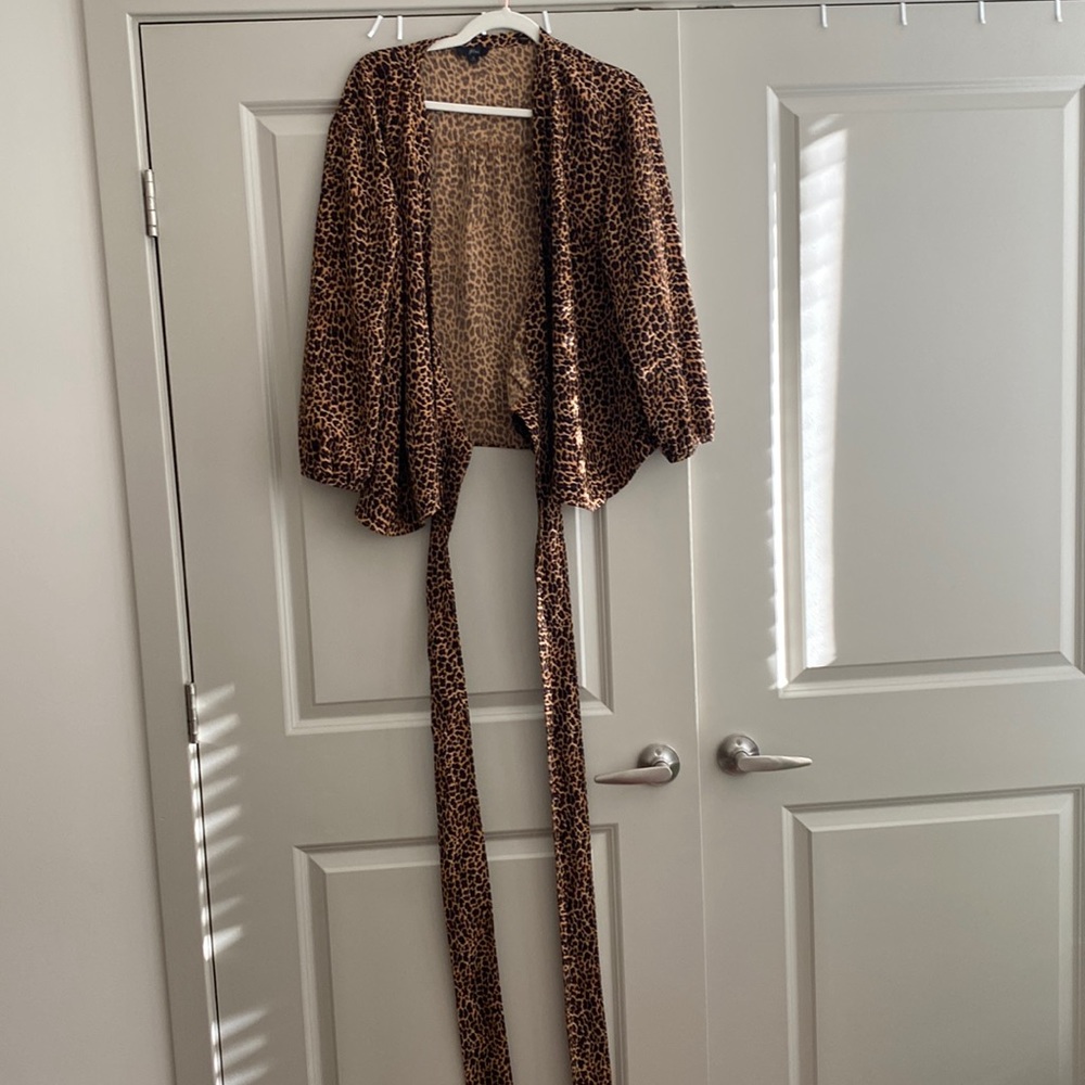 J crew leopard print wrap top. Size M EUC